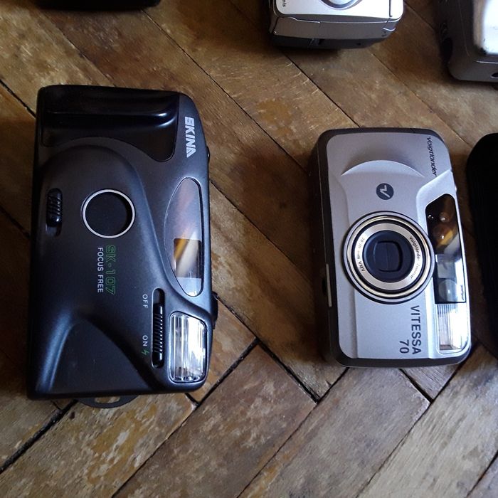 колекція цифрових та плівкових фотоапаратів (10 шт)