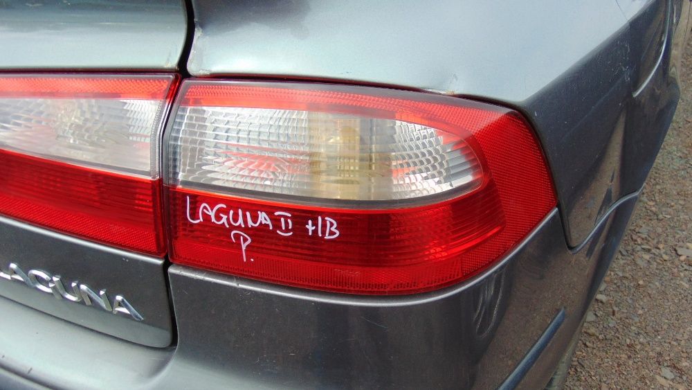 Paz3 Renault Laguna II HB lampa tylna prawa