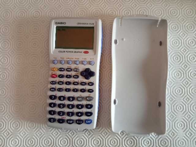 Calculadora gráfica Casio CFX-9850GB PLUS