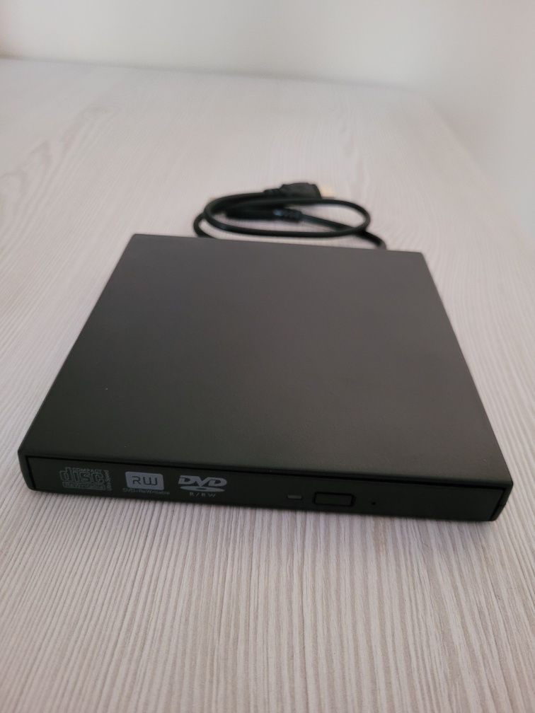 Zewnętrzny odtwarzacz płyt CD