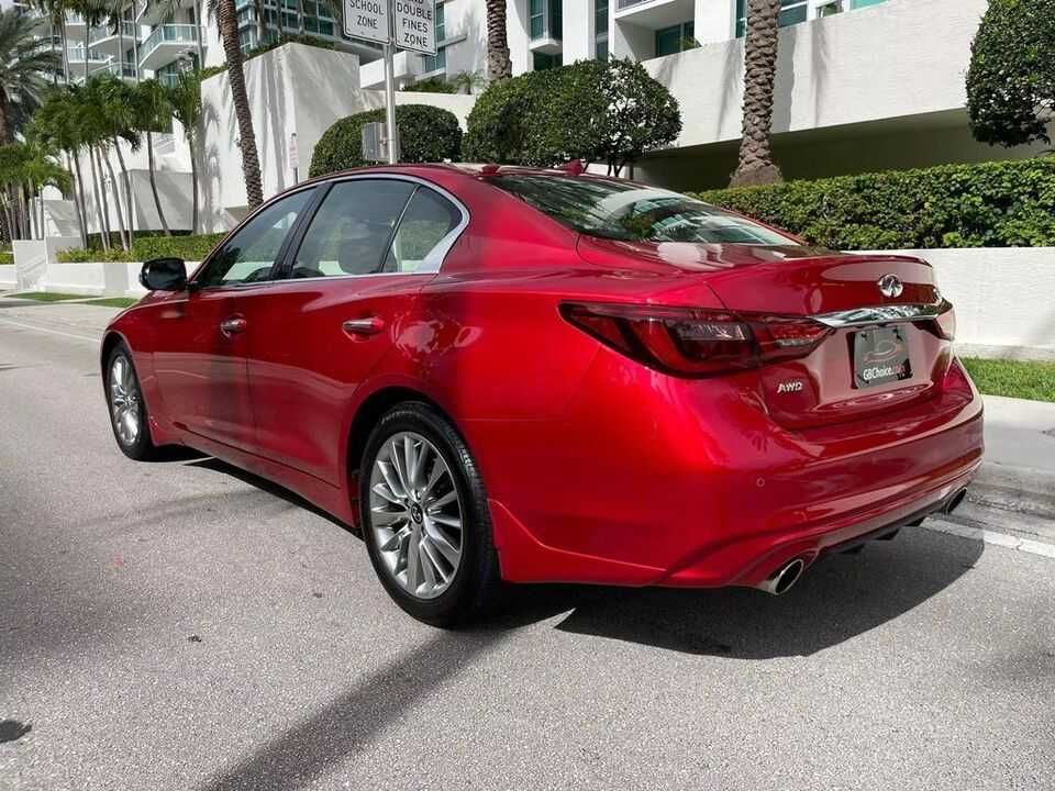 2022 Infiniti Q50 LUXE AWD