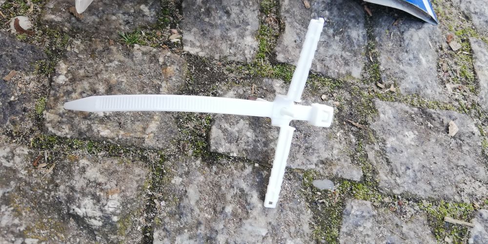 Uchwyt kablowy szybkiego montażu