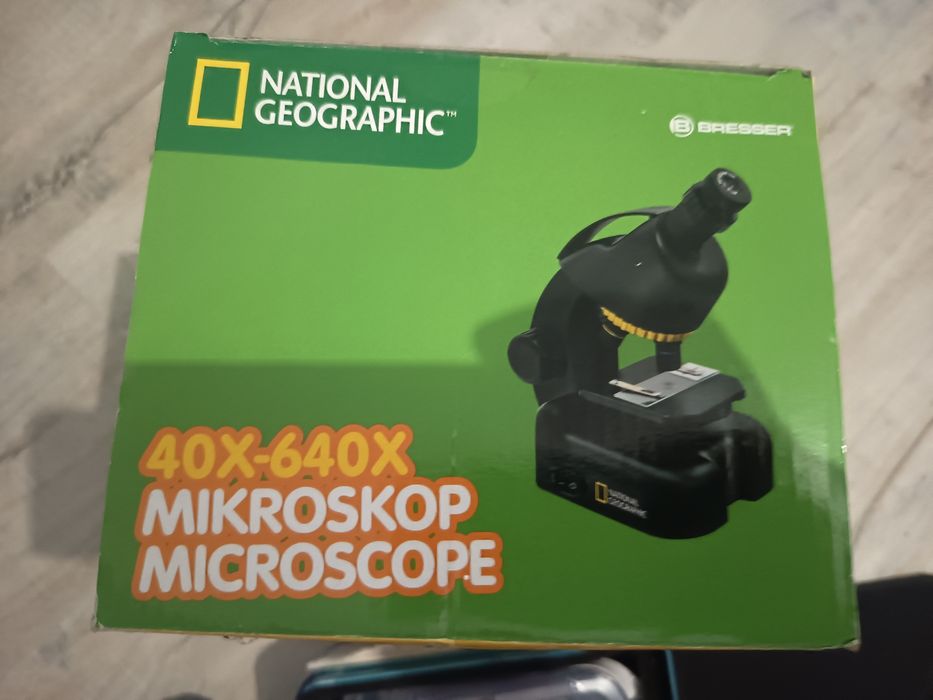Microscópio national geographic