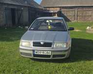 Samochód osobowy skoda octavia