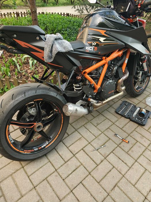 Wydech AKRAPOVIC KTM 1290 SUPER DUKE R 2018/2023, KTM 1390R- 2024