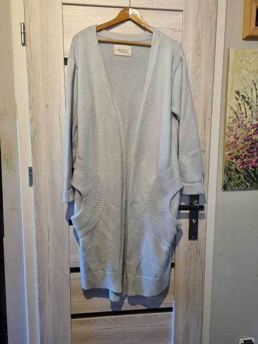 Sweter kardigan błękitny