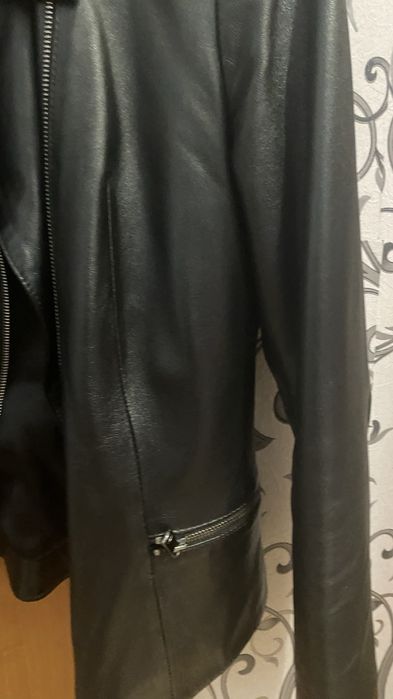 Шкіряна куртка