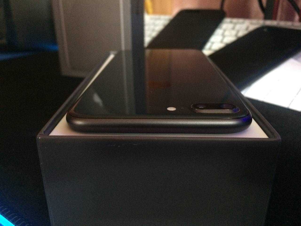 Iphone 8 plus 64gb