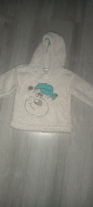 Cieplutki sweterek,rozm.86