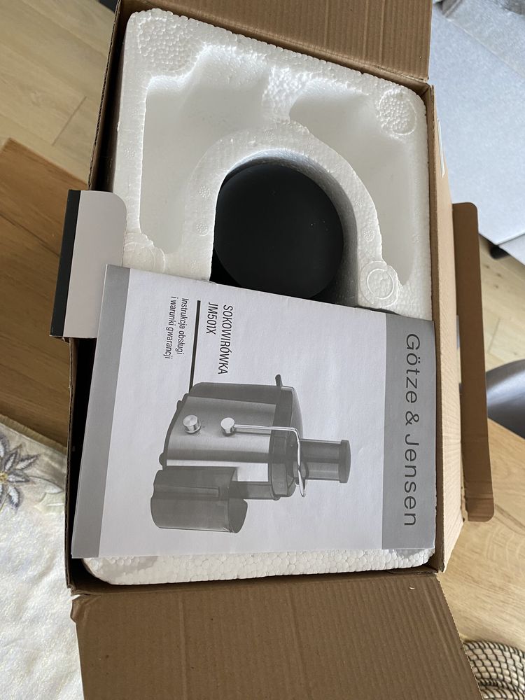 Sokowirówka GÖTZE & JENSEN JM501X