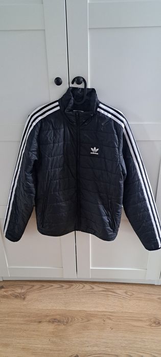 Kurtka Adidas.    .