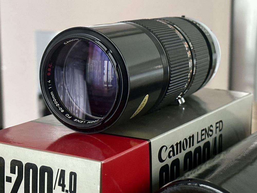 Canon FD 80-200/4.0 - kultowy zoom
