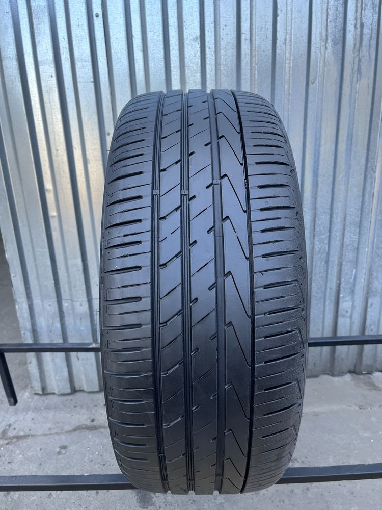 nr24 opona pojedyncza Hankook ventus s1 evo 2 suv 235/50/19