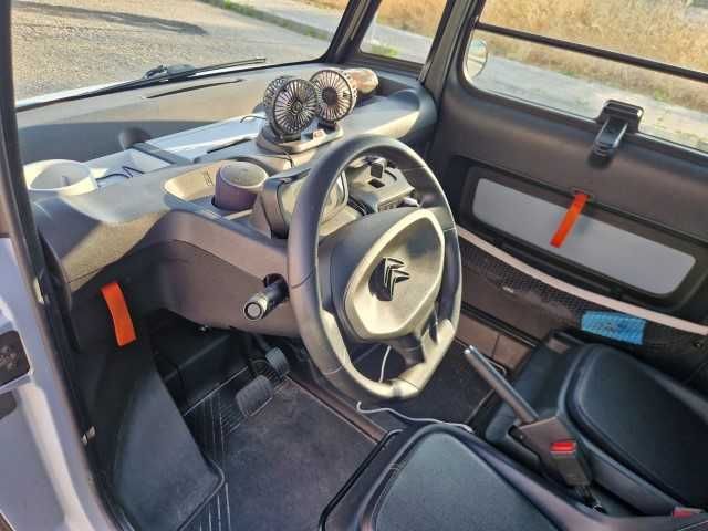 Citroen AMI elétrico de 11-2021 com 19000km