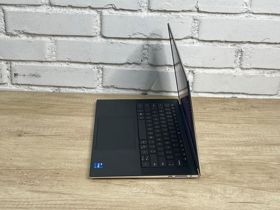 Преміальний ноутбук Dell XPS 15 9510 i7-11800H RTX 3050 Ti 16GB 1TB