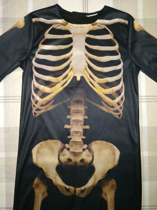 Скелет реалістичний на Хеловін 10-12 років