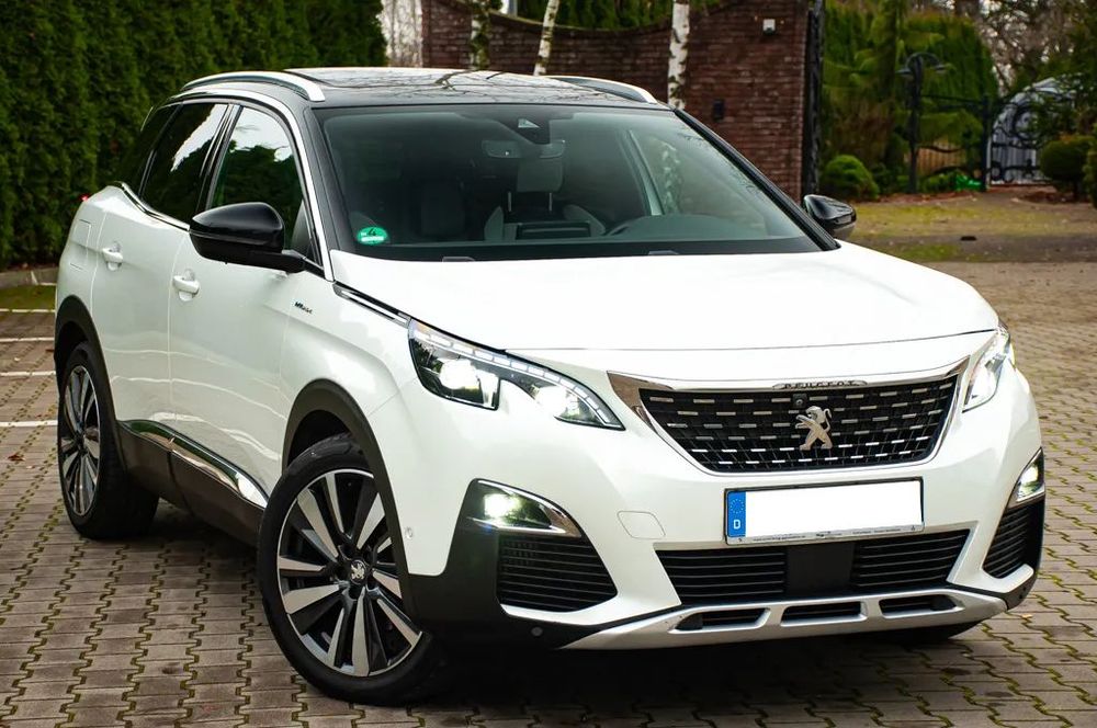 Peugeot 3008 GT_Line 1.6T300PSHybrda4 Fulled_Panorama_Skóry_Navi+Kamera_Full Opcja