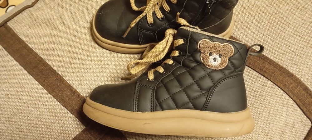 Зимние ботинки для девочки