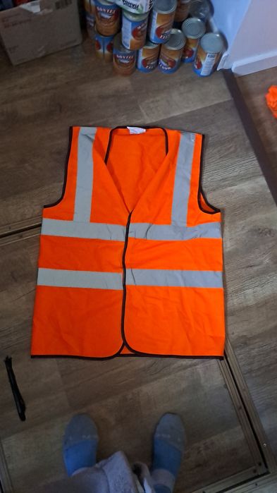 Рабочая обувь сигнальная одежда  штаны жилеты футболки