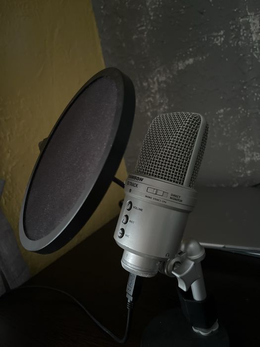 Микрофон Samson G track