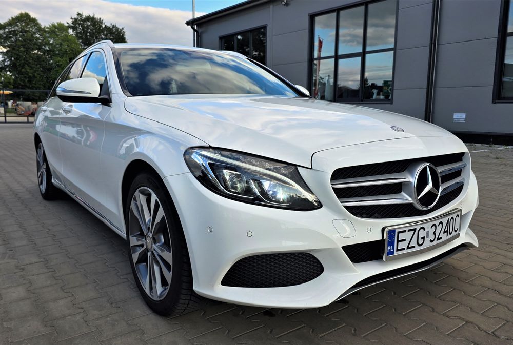 Mercedes - Benz C180 Bluetec AMG Line 2015r. Prywatnie