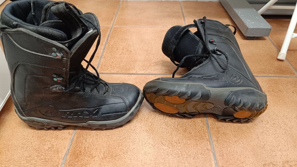Botas snowboard Quechua 43