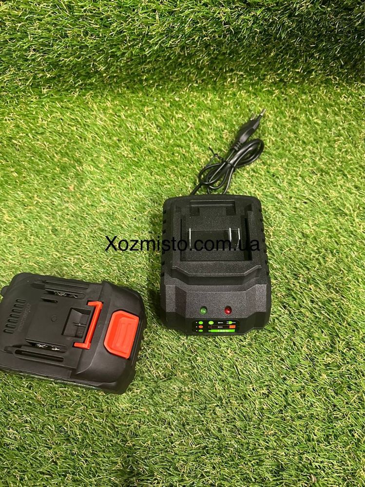 Набір з 2 акумуляторів XGT Makita 48V/6AH та зарядне