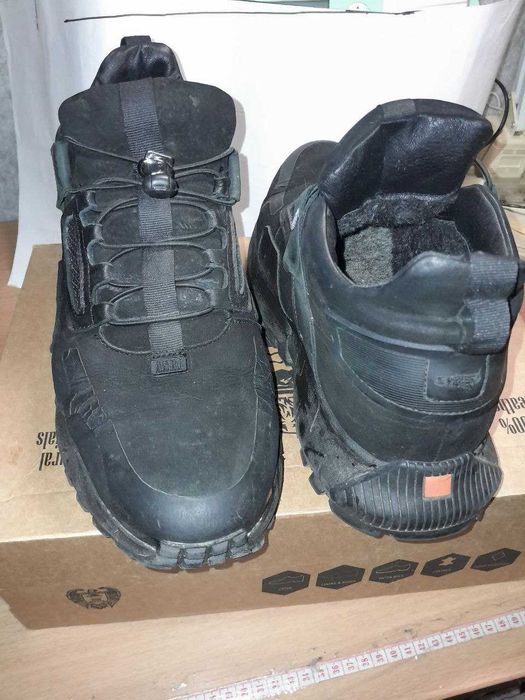 Зимові чоловічі шкіряні   кросівки р.44