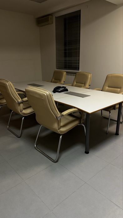 Распродажа офисной мебели Тумбы шкафы комоды стеллажи полки стулья