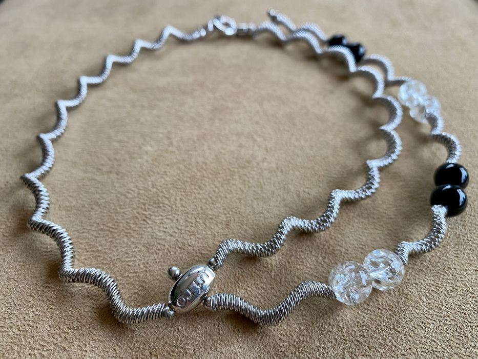 Colar em prata 925,com contraste.