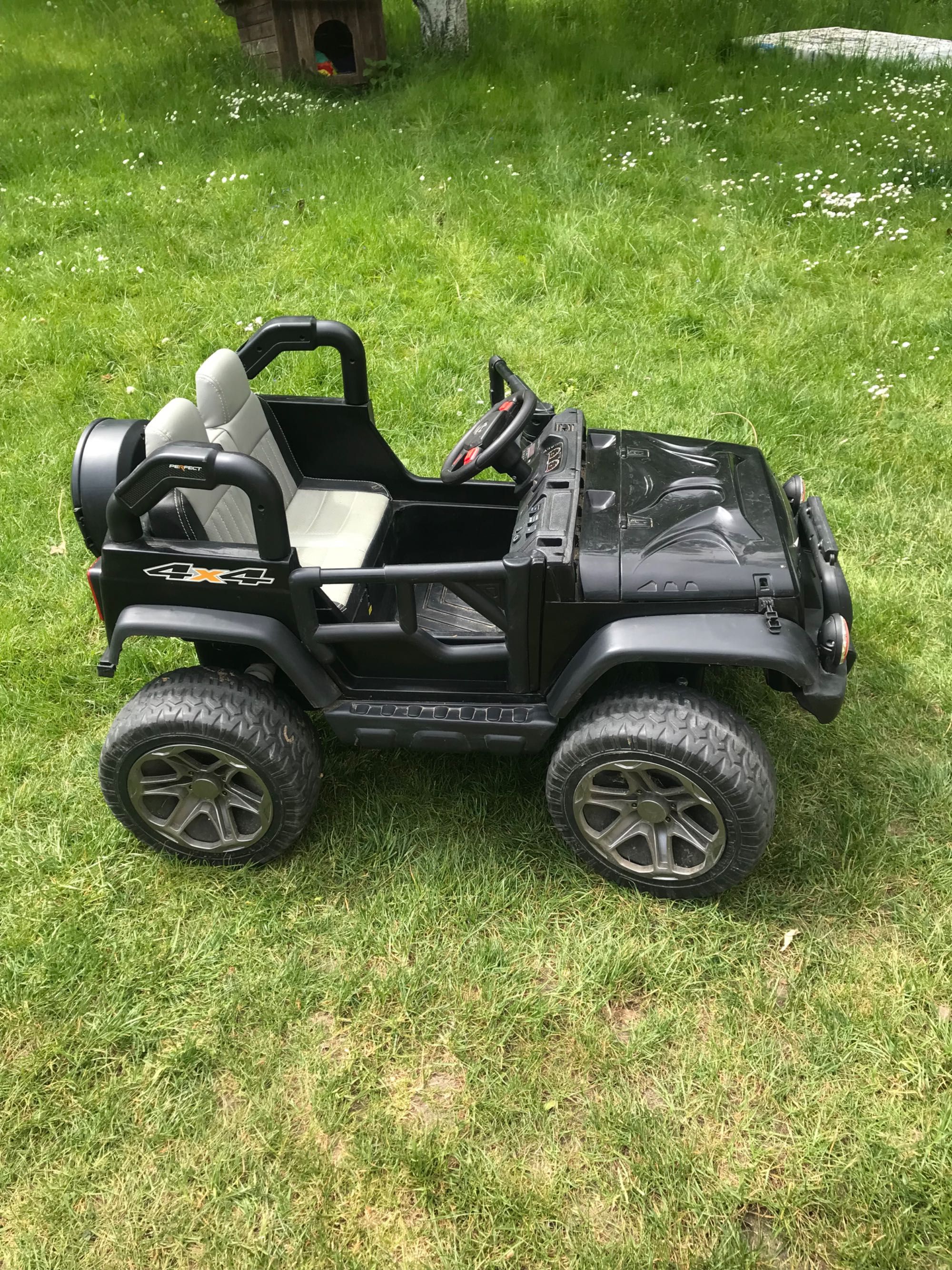 Jeep Buggy na Akumulator z Pilotem