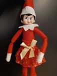 Psotny elf on the shelf naughtly badly behaving elf ubranko spódnica