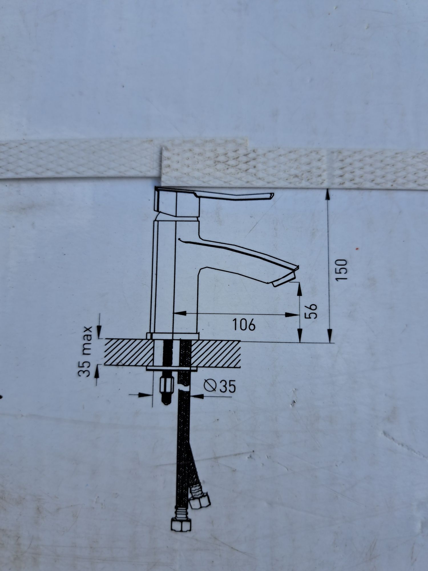 Bateria umywalkowa stojąca Ferro chrom