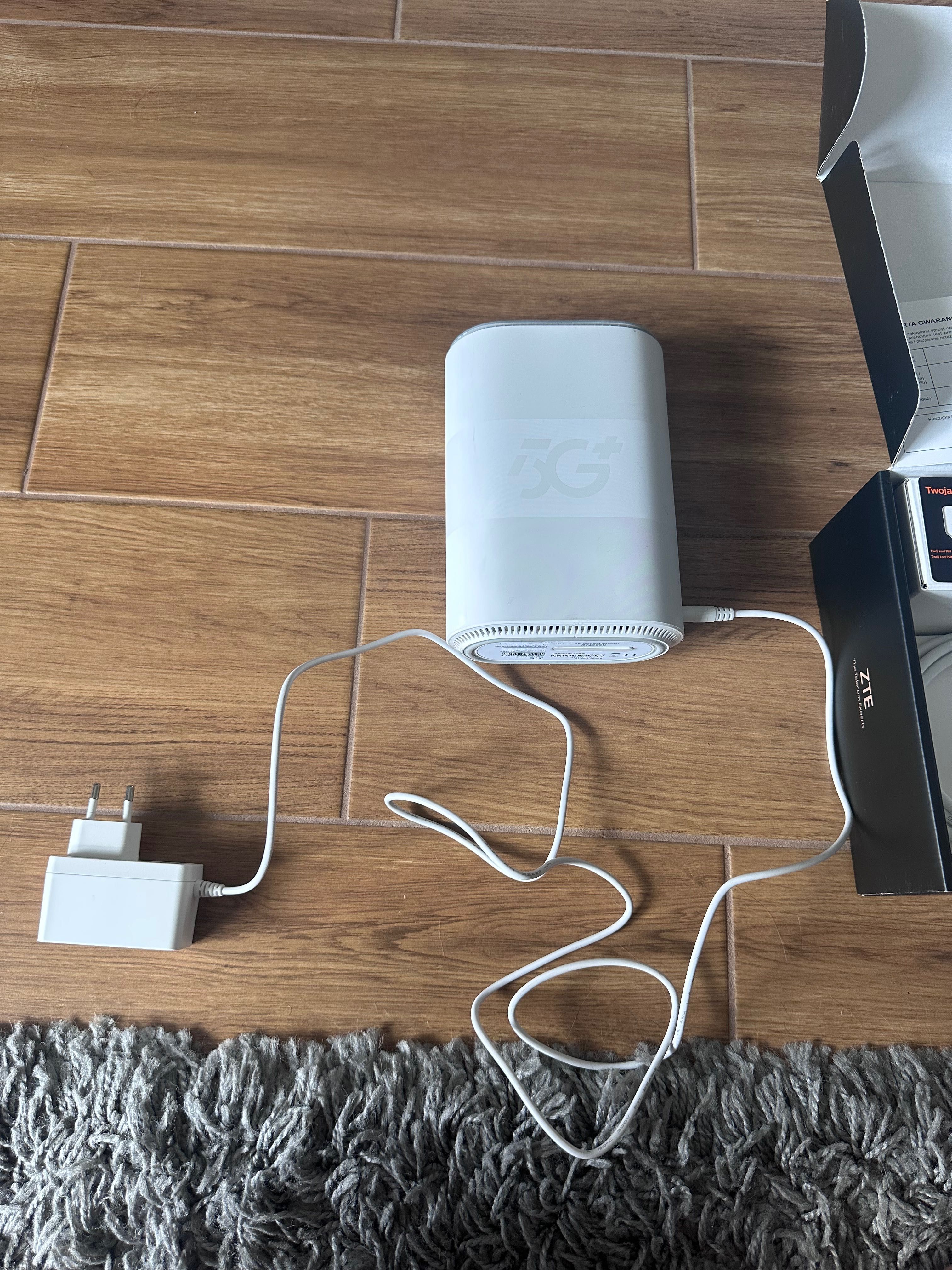 Router 5G ZTE MC888 – Jak Nowy, Idealny do Domu i Biura!