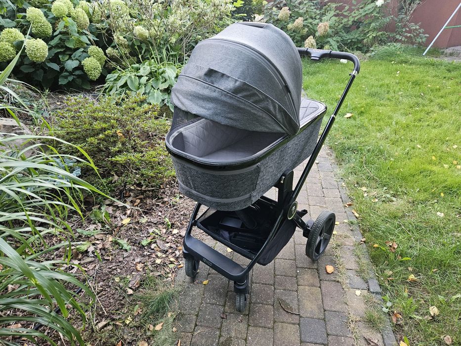 Wózek Venicci Tinum Upline 3w1 + śpiworek z wełny owczej gratis!