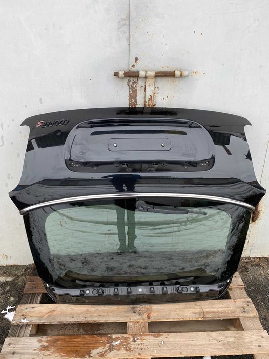 MINI F55 Кришка Багажника