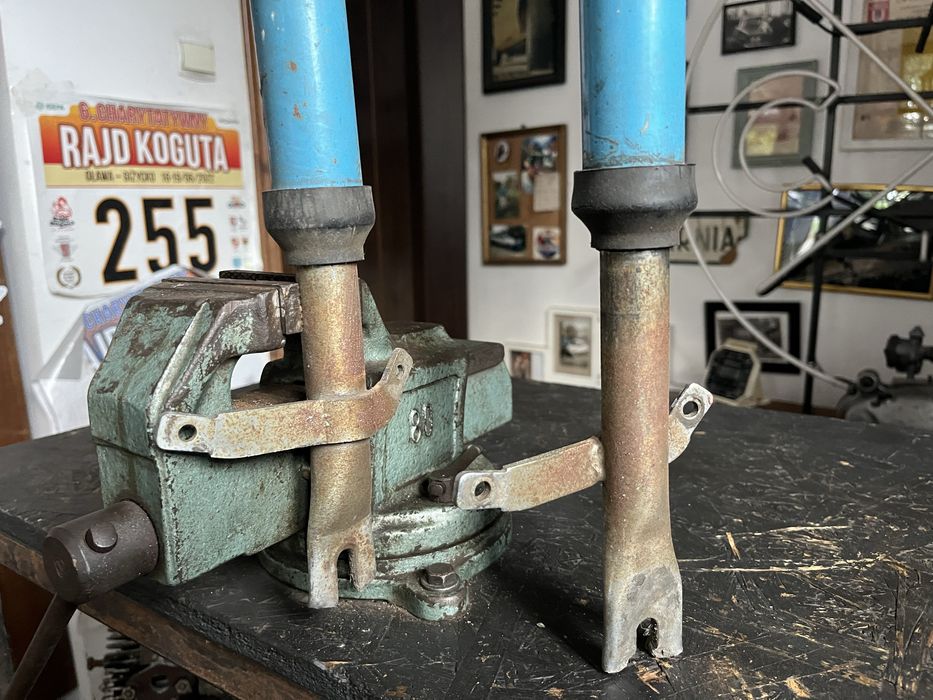 Romet 50T1 2375 Komar zawieszenie przod teleskopy ladny stan proste