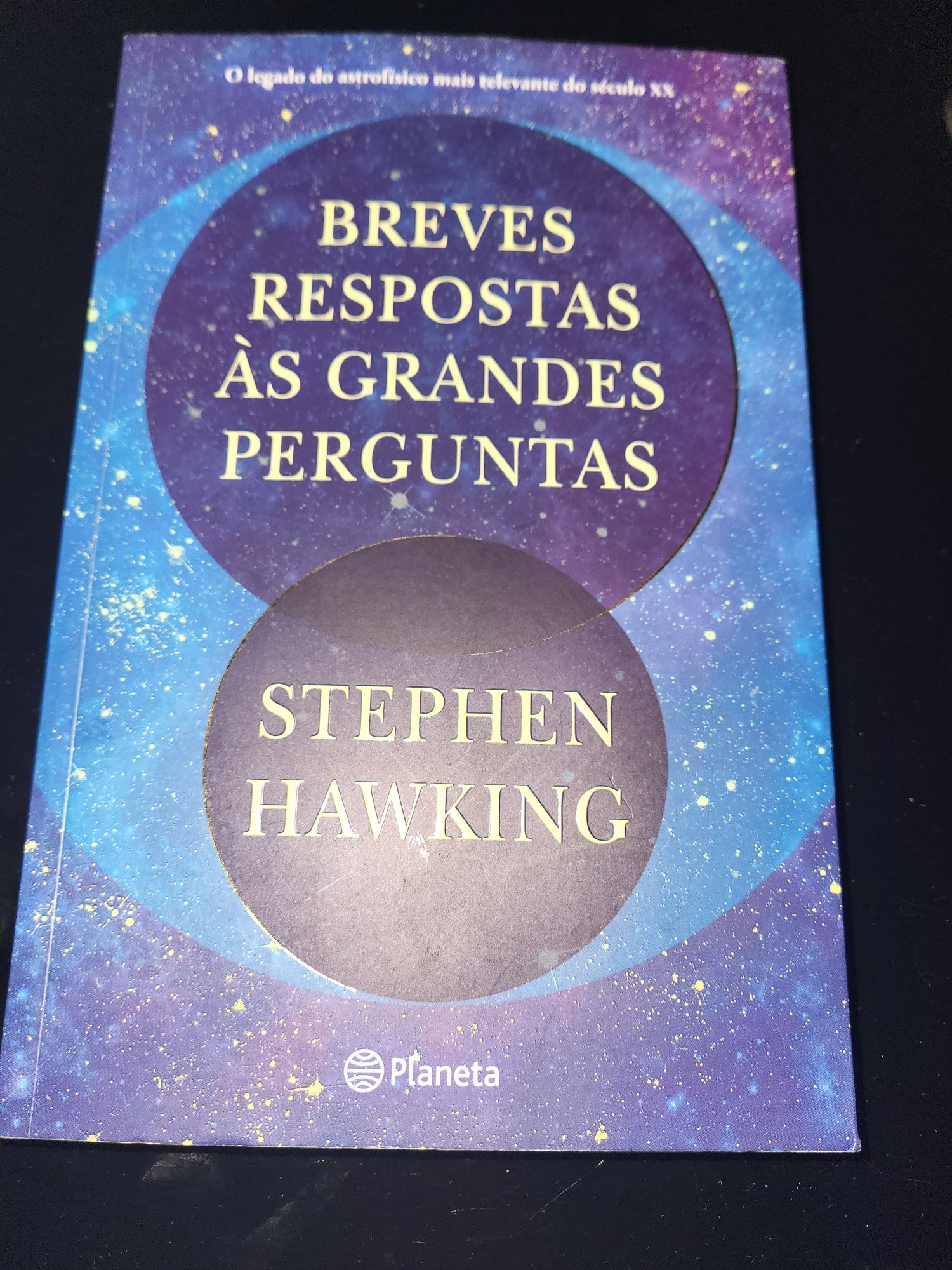 Livro "Breves respostas às grandes perguntas"