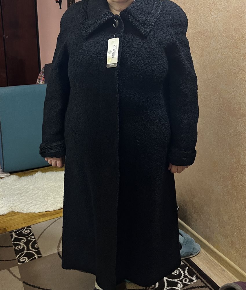Продам пальто 56 розмір НОВЕ