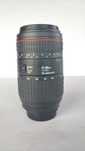 Objectiva Sigma 70-300mm 1:4-5:6 Macro. Para Nikon. Ler texto