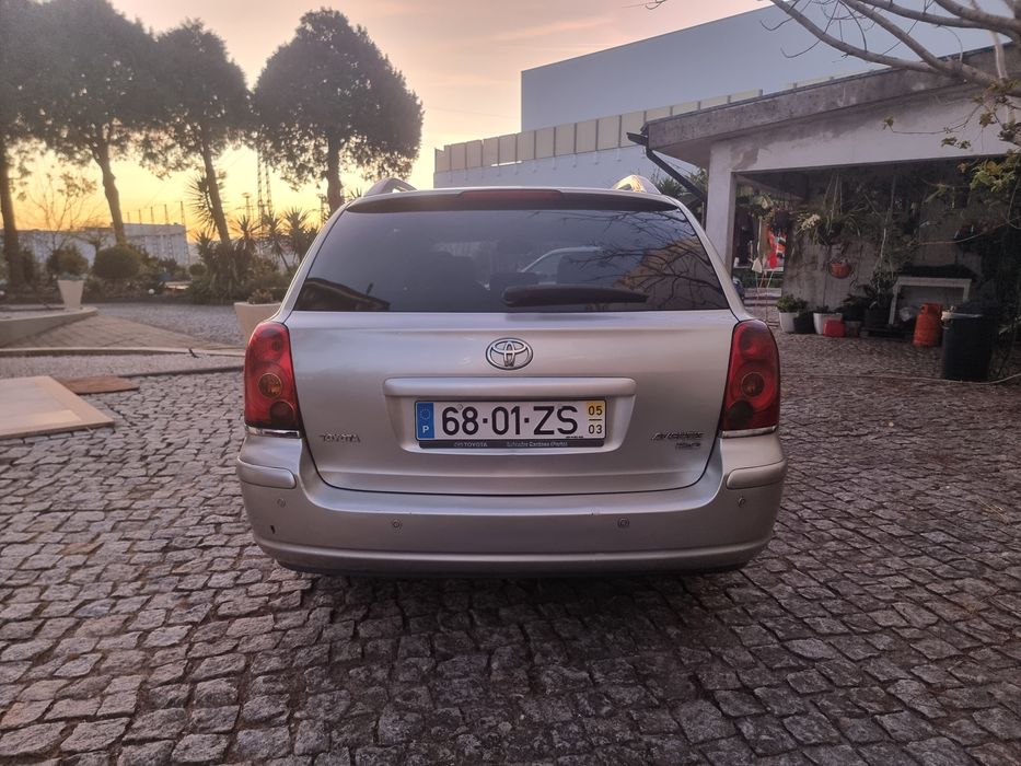 Toyota Avensis SW 2.0 D4D SOL