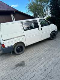 Volkswagen Transporter Sprzedam samochód Volkswagen Transporter T4 rok produkcji 1996