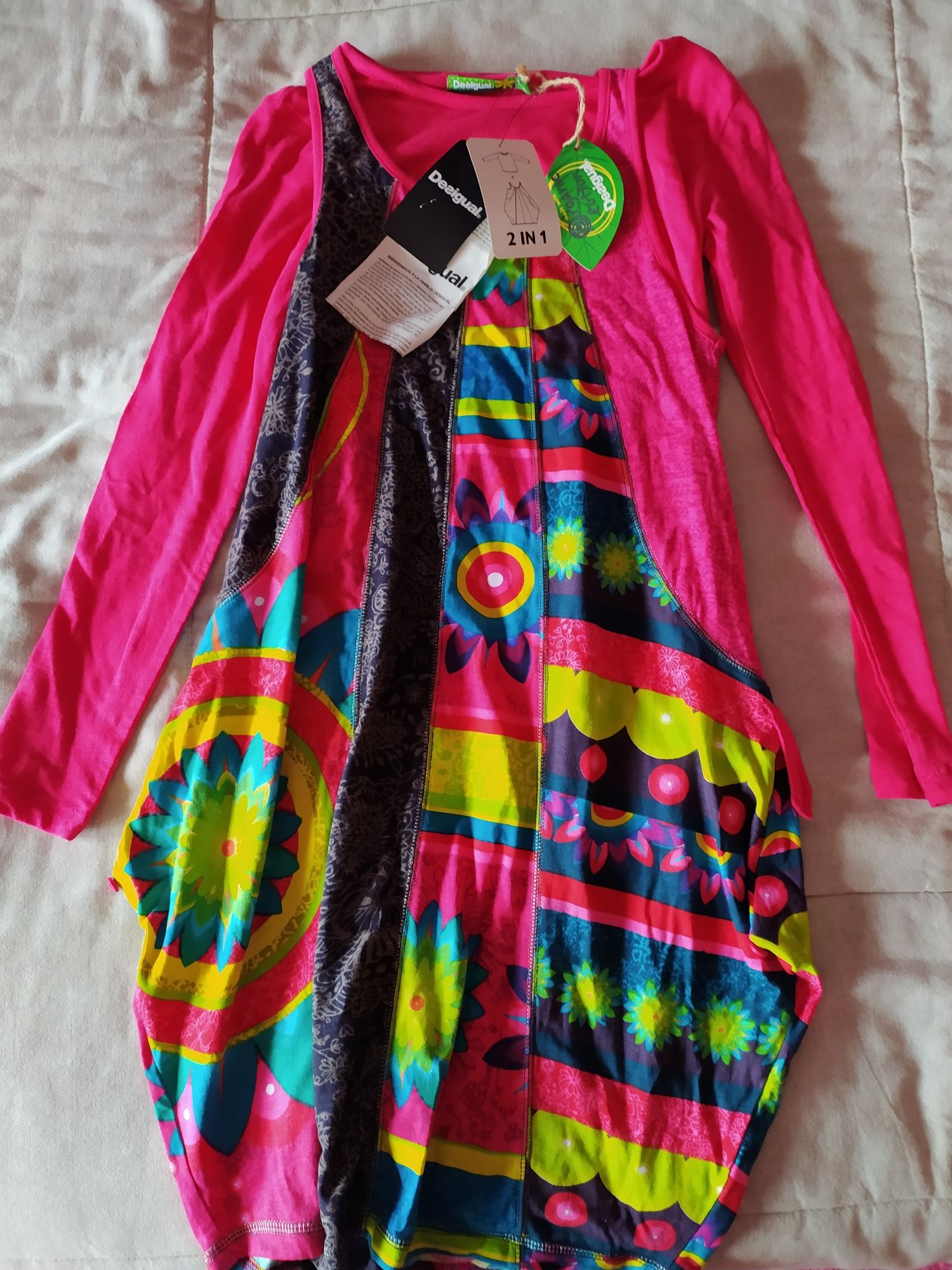 [NOVO] Vestido Desigual Menina