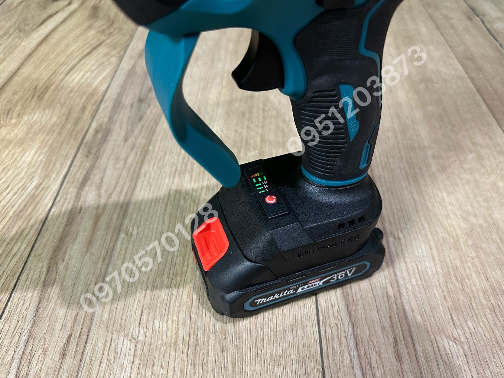 Аккумуляторная Мини пилка Makita DUC325BL 36V 6Ah садовая пила шина 15