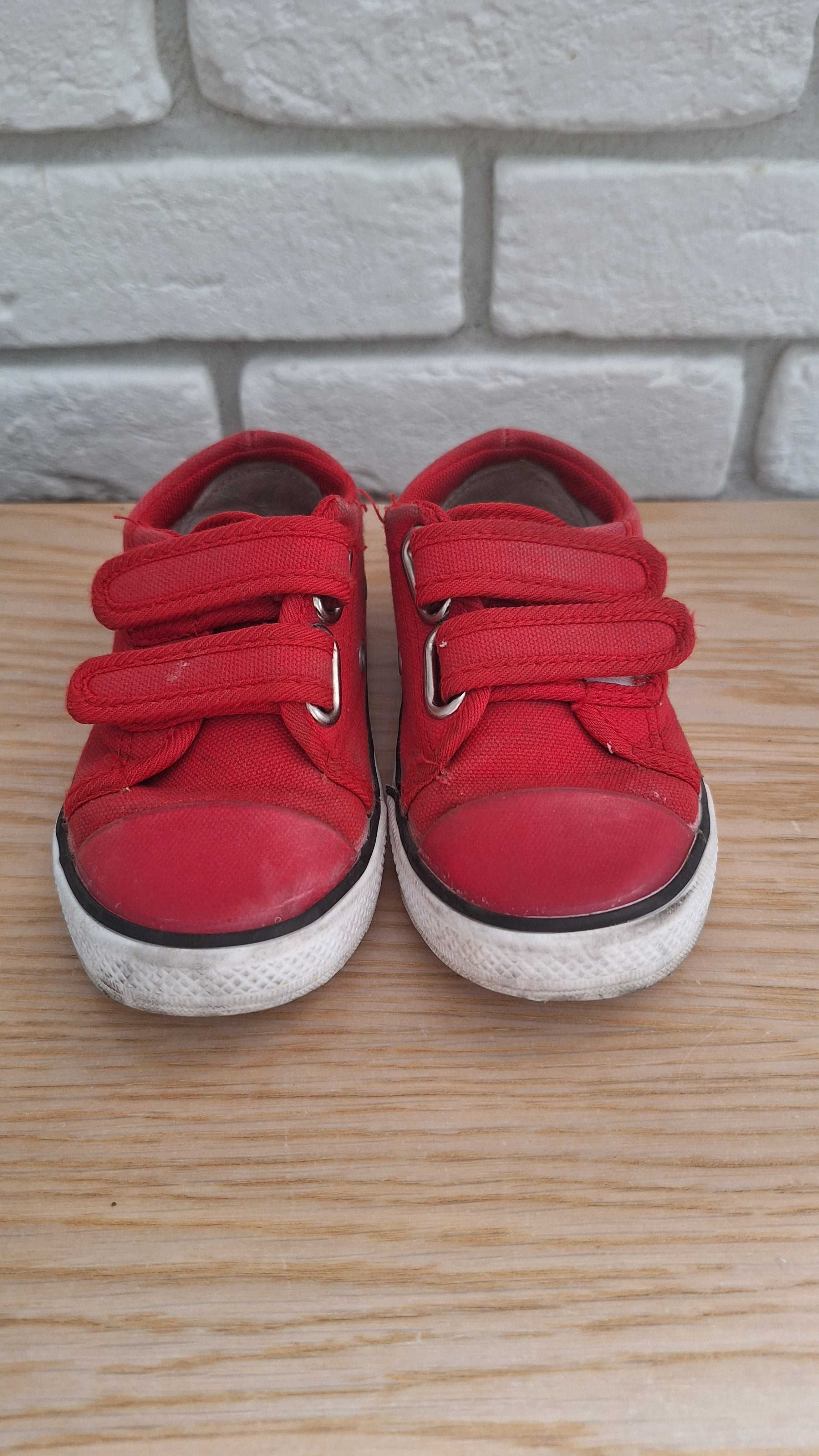 WYPRZEDAŻ Trampki Coccodrillo 25