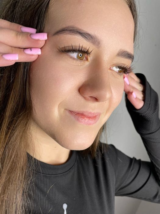 Нарощення вій Мукачево/Курси