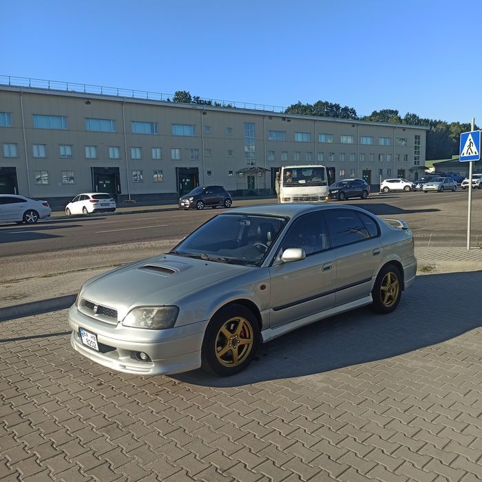 Subaru  Legacy 2.0AKПП 1999