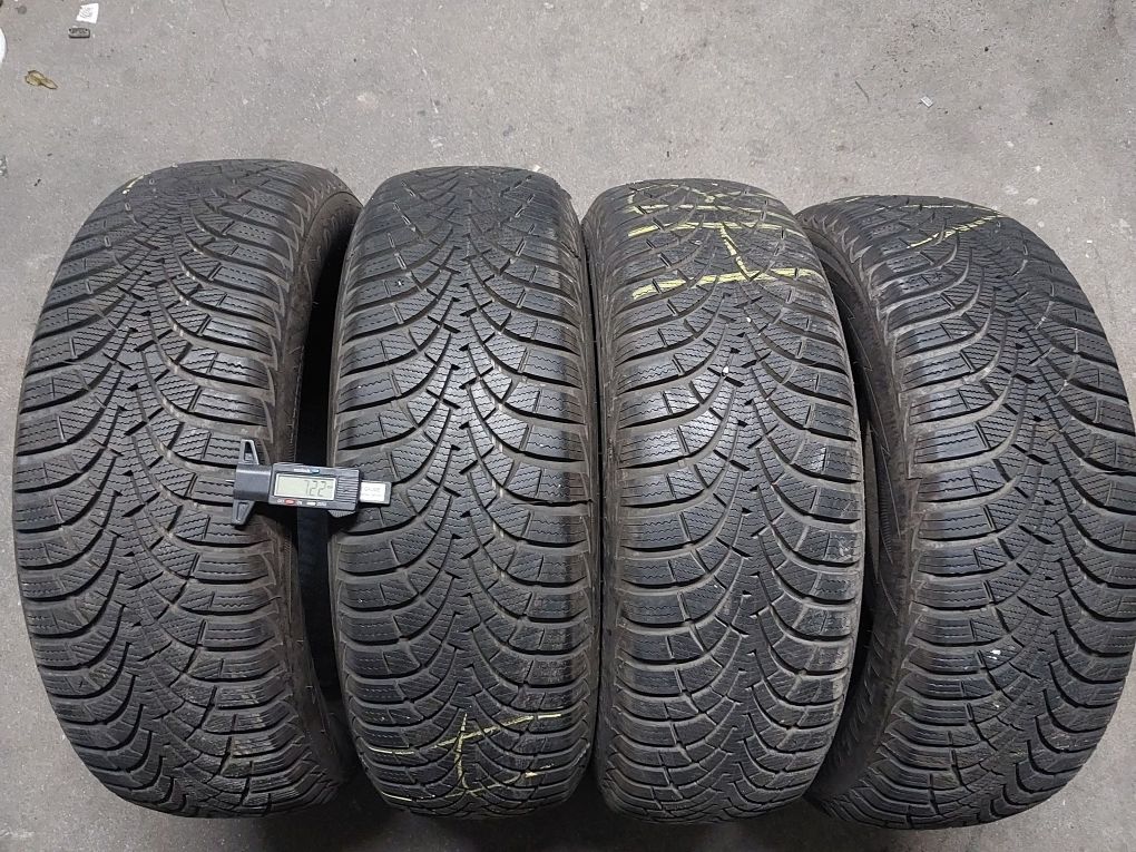 Goodyear UltraGrip 9 205/60R16 92 H