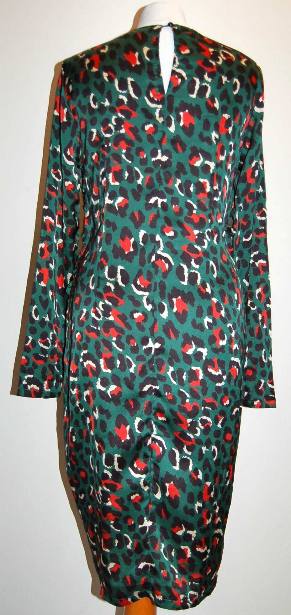 WYPRZ elegancka sukienka PrettyLittleThing rozmiar S/M printy