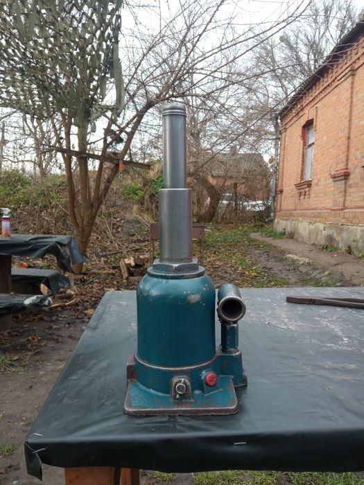 Домкрат гідравлічний двохштоковий 5тонн